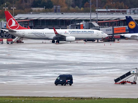 Gut vier Monate sind seit der Geiselnahme auf dem Hamburger Flughafen vergangen. Jetzt wurde Anklage erhoben.