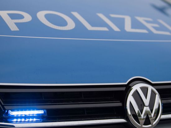 Die Polizei hat bei einer Hausdurchsuchung in Schöntal mehrere Waffen und eine große Anzahl Munition gefunden (Symbolbild).