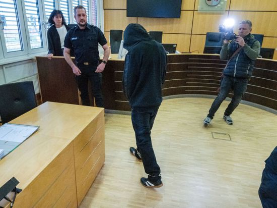 Der Hauptangeklagte am Landgericht Stralsund. Der Mann ist zu einer Haftstrafe verurteilt woden.