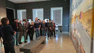 Themenführung „Nachtgeflüster“ durch die Ausstellung „Die 80er Jahre“ im Badischen Landesmuseum am 18. November 2023.