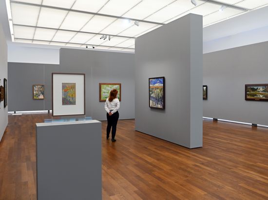 Blick in einen Raum des Museum Frieder Burda in die Ausstellung Impressionismus in Russland - Aufbruch zur Avantgarde. 