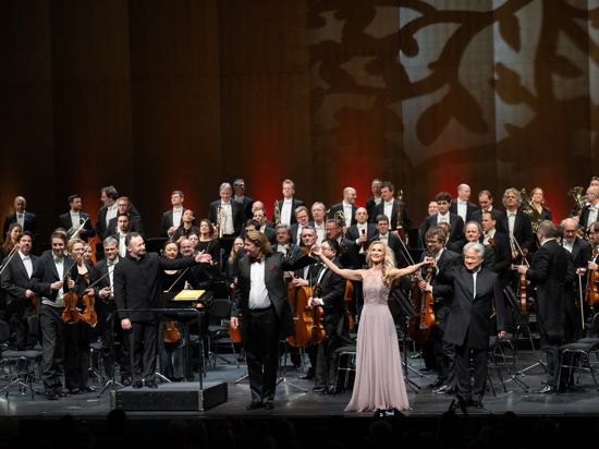 Klaus Florian Vogt, Vida Mikneviciute und Kwangchul Youn überzeugten, begleitet von den Berliner Philharmonikern unter der Leitung von Kirill Petrenko, das Publikum im Festspielhaus.