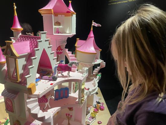 Das Playmobil-Schloss erfreut sich bei den Kindern größter Beliebtheit.