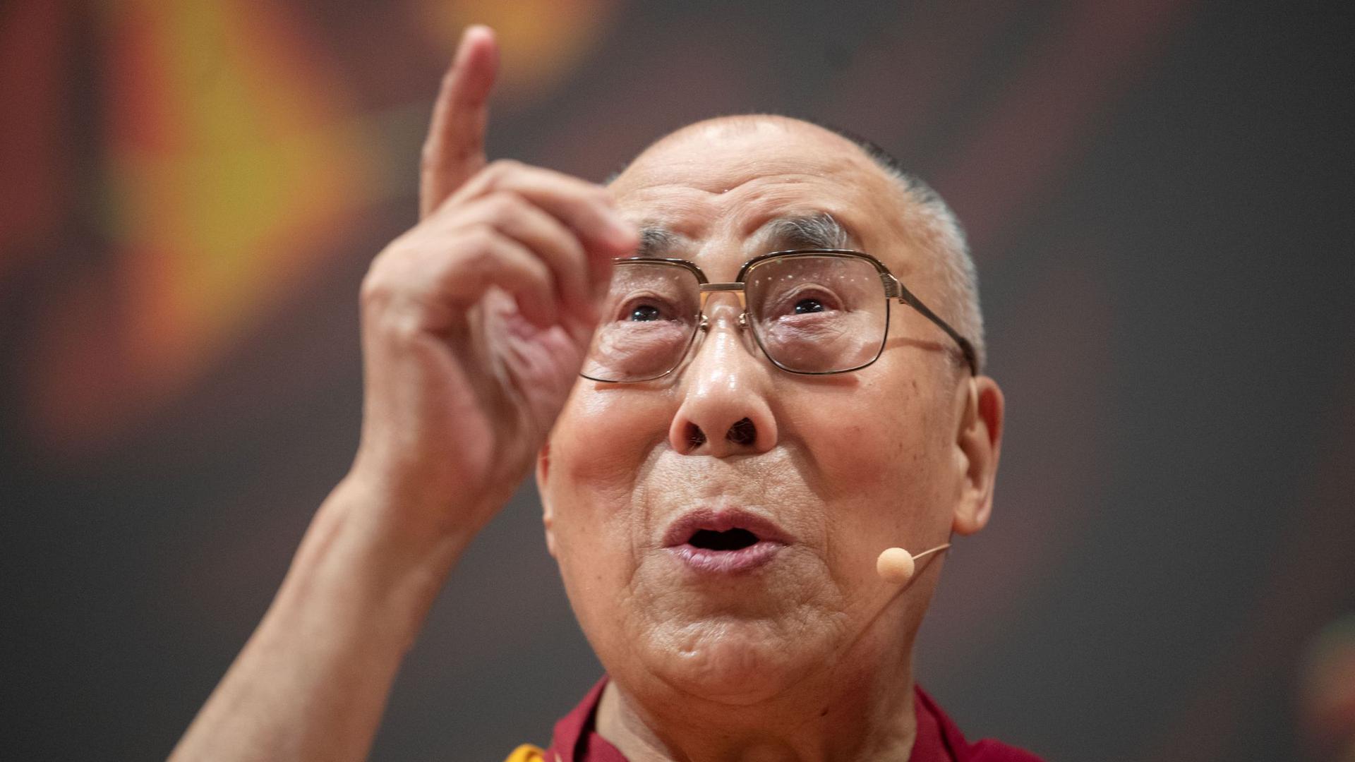 Der Dalai Lama, das geistige Oberhaupt der Tibeter, wird 85.