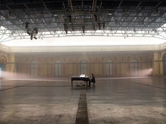 Solo am Piano: Nick Cave im Londoner Alexandra Palace.