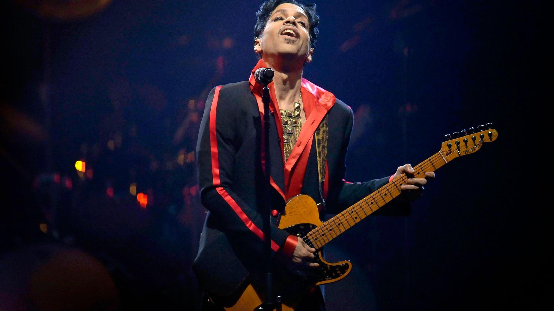Prince hat „Welcome 2 America“ vor rund zehn Jahren ins Archiv verbannt.