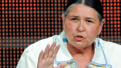 Die Schauspielerin und indigene Aktivistin Sacheen Littlefeather ist gestorben.
