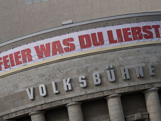 Die Berliner Volksbühne nimmt Abschied von René Pollesch.
