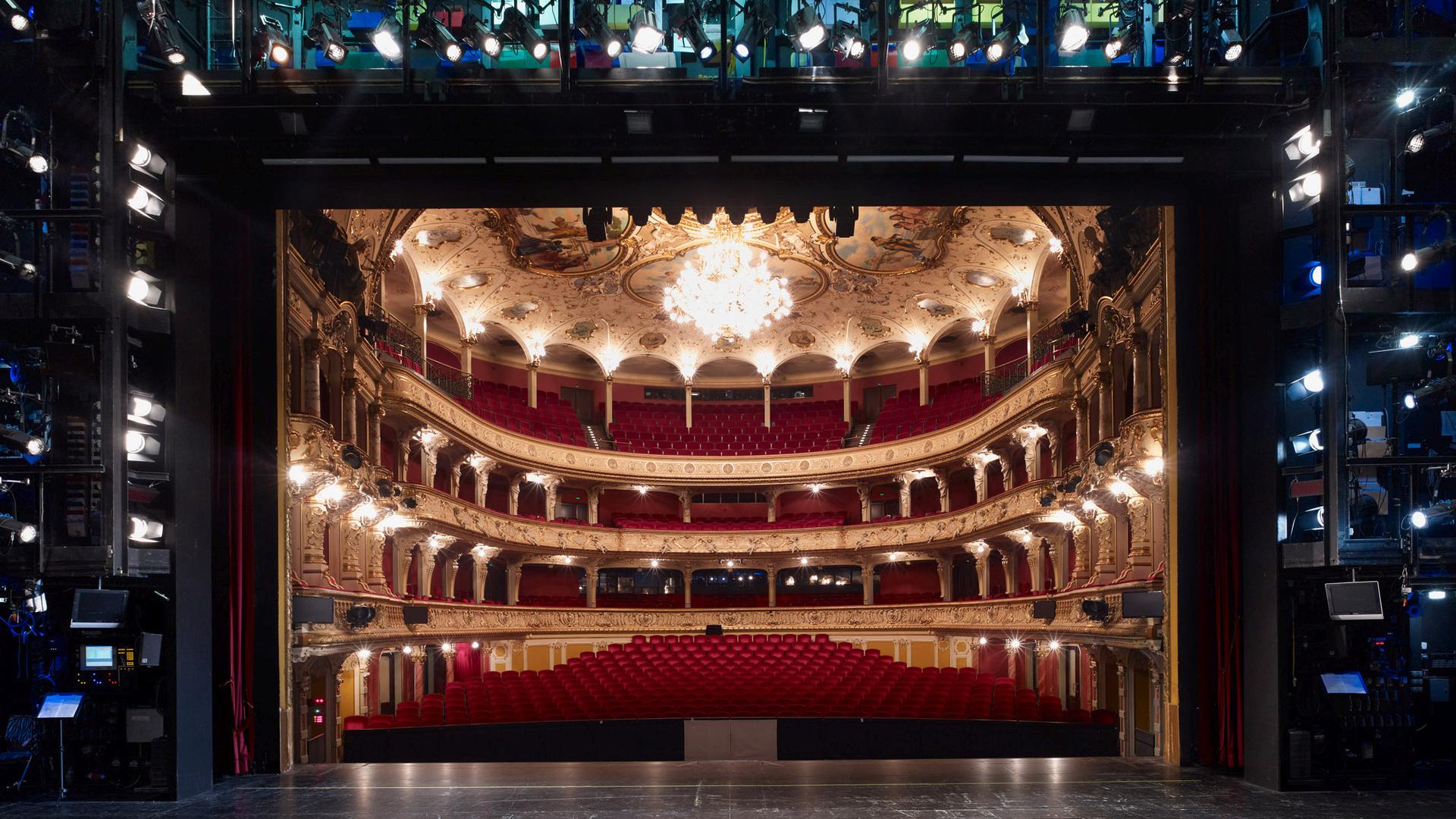 Blick in den Zuschauersaal des Opernhauses Zürich