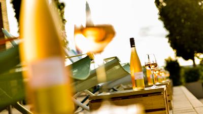 Wein als Lifestyle: Die Pfälzer Winzer setzen in der Vermarktung voll und ganz auf das Thema Lifestyle und Lebensart. Im Bild die Weinbar Dietrich in Frankenthal.