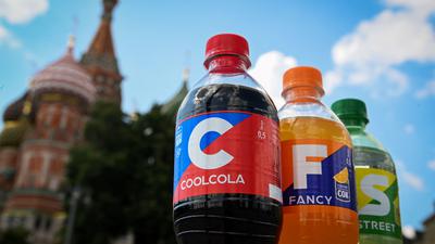Russische Ersatzprodukte: Nachdem die Coca Cola Co. im Sommer die Produktion ihrer bekannten Marken Coca-Cola, Sprite und Fanta in Russland eingestellt hat, ersetzte ein russischer Hersteller schnell die Lücke mit Imitaten, deren Namen CoolCola, Fancy and Street an die Originale stark erinnern. 