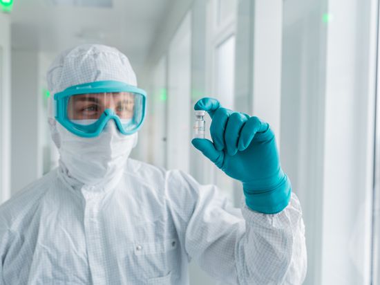 Der Tübinger Bio-Pharmahersteller Curevac nimmt gerade abschließende Tests an seinem Corona-Impfstoffkandidaten vor. 