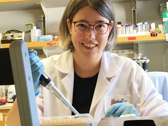 Erfolgreich bei der Verbesserung der Impfstoffe: Die junge Brettener Molekularbiologin Kathrin Leppek hat es gemeinsam mit US-Kollegen geschafft, die mRNA-Vakzine stabiler zu machen.
