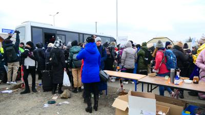 An der polnisch-ukrainischen Grenze in Medyka kommen jeden Tag hunderte Flüchtlinge an.