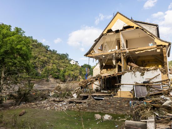 Ein zerstörtes Haus in Neuenahr.