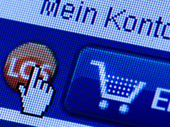 ARCHIV - 18.11.2011, Sachsen: Dresden: Auf der Webseite eines Online-Shops sind Symbole und die Worte "Mein Konto", "Warenkorb" und "Los" abgebildet. (Zu dpa "Deutschlands Mittelstand entdeckt allmählich den Online-Vertrieb") Foto: Arno Burgi/dpa-Zentralbild/dpa +++(c) dpa - Bildfunk+++ | Verwendung weltweit
