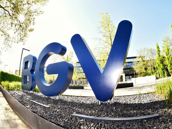 Im Krisenmodus: Die BGV/Badische Versicherungen-Gruppe ist von einem Hacker-Angriff betroffen. Kriminelle haben potenziell die Daten aller BGV-Mitarbeiterinnen und -Mitarbeiter erbeutet.
