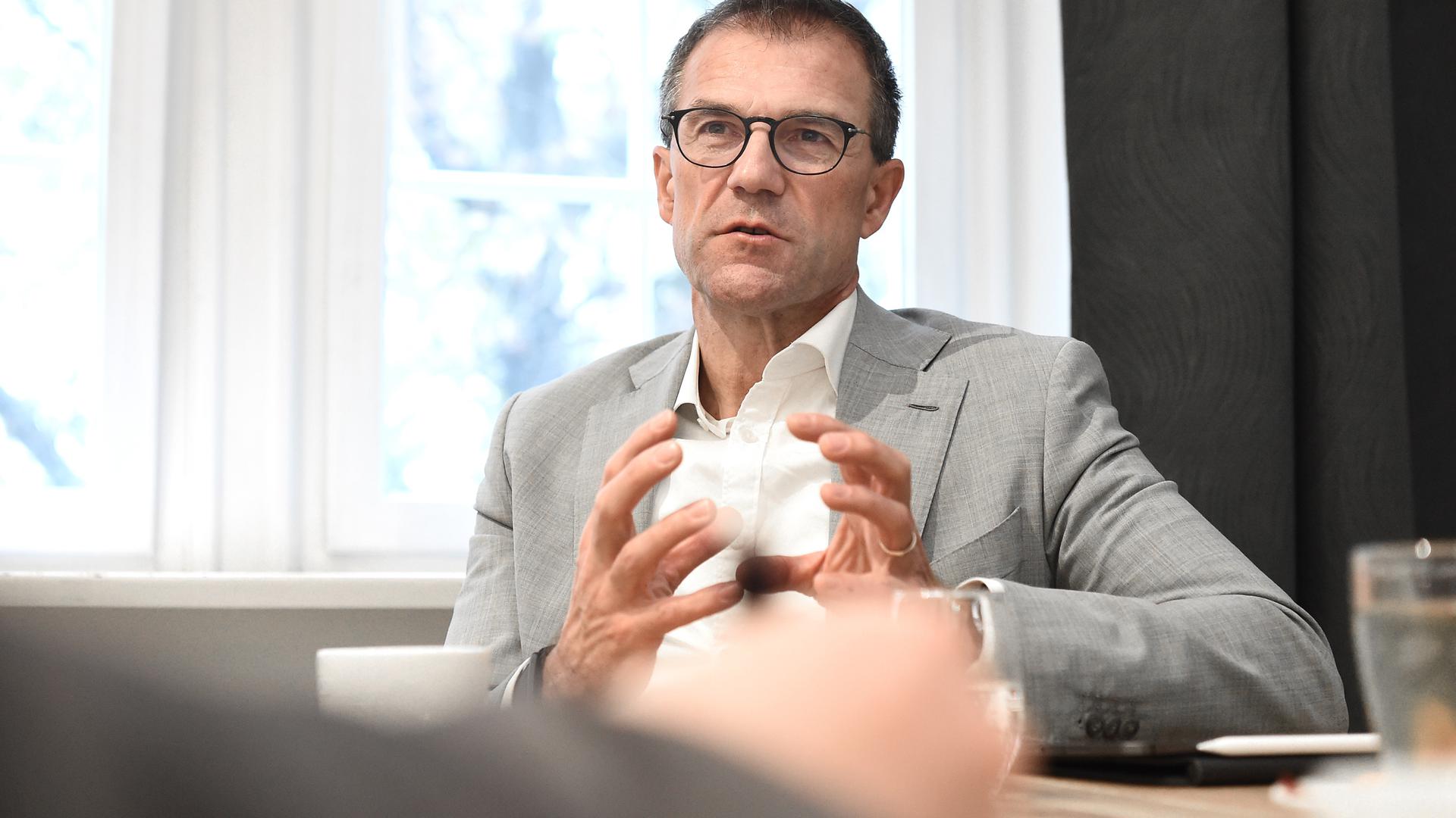 Herausforderung Energiekrise: Der neue EnBW-Chef Andreas Schell sagt im BNN-Interview, sichere und bezahlbare Energie habe für ihn höchste Priorität.