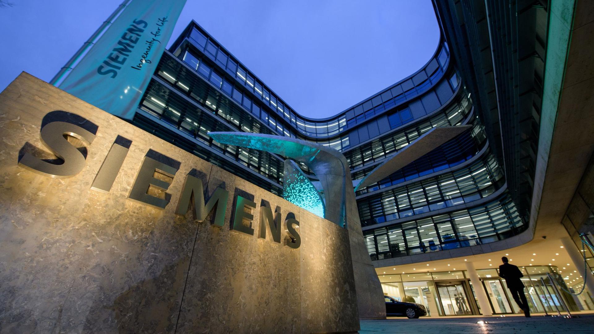Die Zentrale der Siemens AG in München.