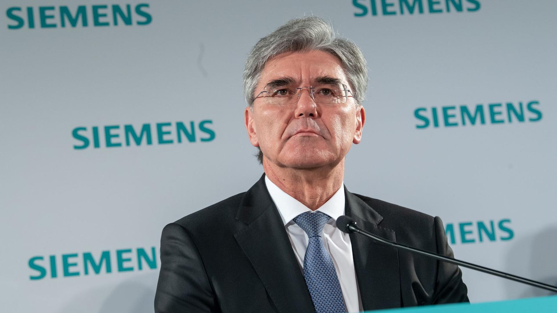 Joe Kaeser, Vorstandsvorsitzender von Siemens, nimmt im Februar an einer Pressekonferenz im Rahmen der Siemens-Hauptversammlung teil.