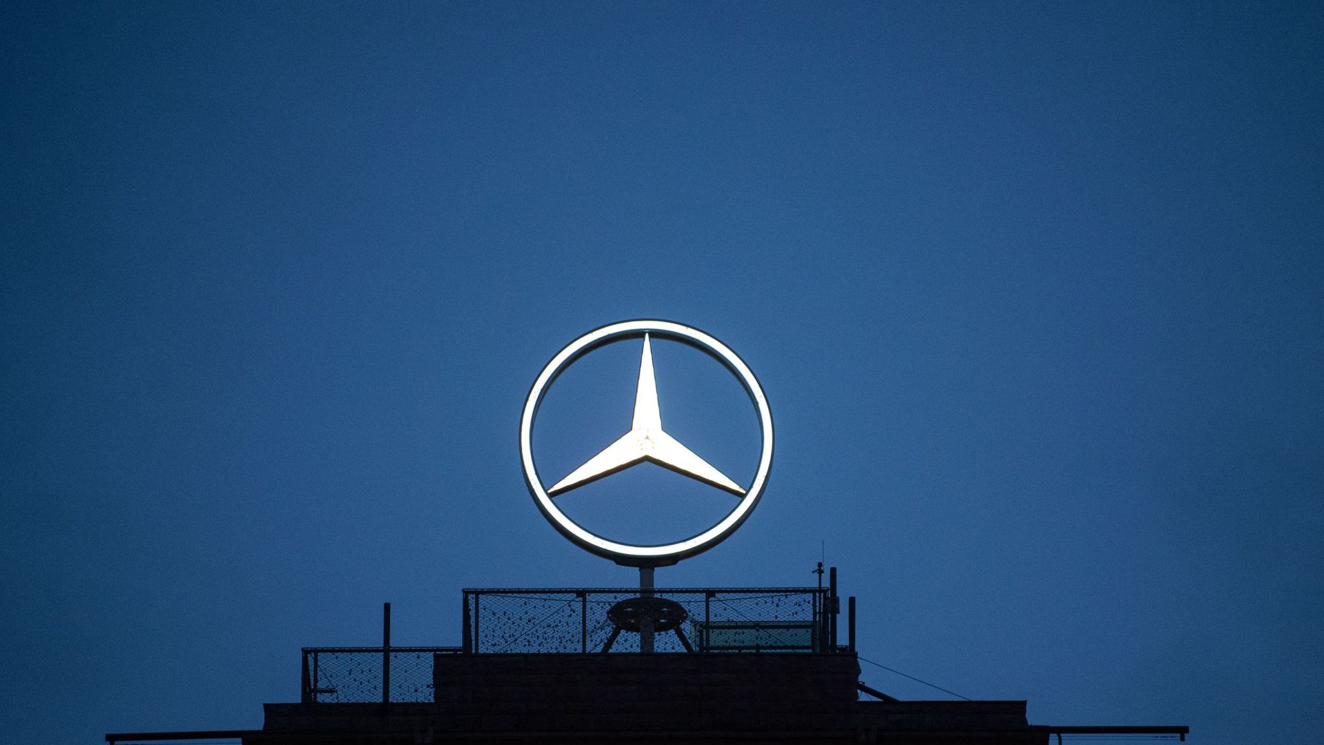 Daimler will die wesentlichen Verfahren der Dieselaffäre in den USA mit Vergleichen beilegen.