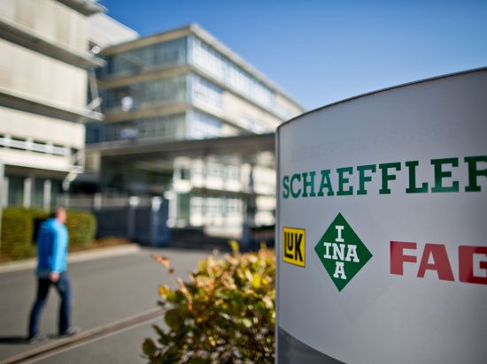Der Eingangsbereich des Hauptsitzes der Schaeffler AG in Herzogenaurach.