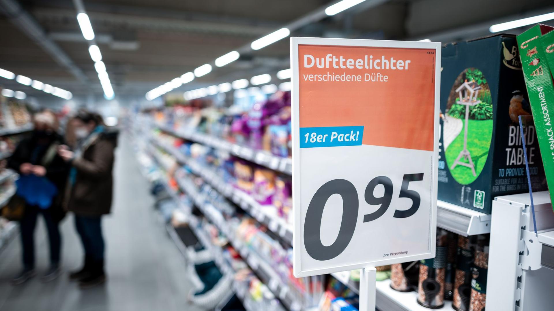 Filiale des niederländischen Non-Food-Discounters Action in Mönchengladbach.