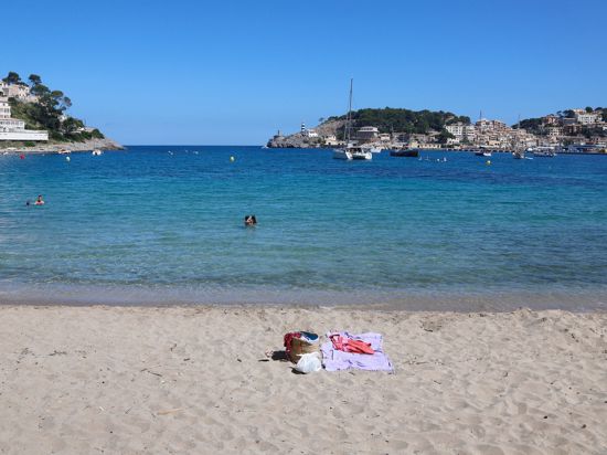 Nahezu leer ist dieser Strand auf Mallorca.