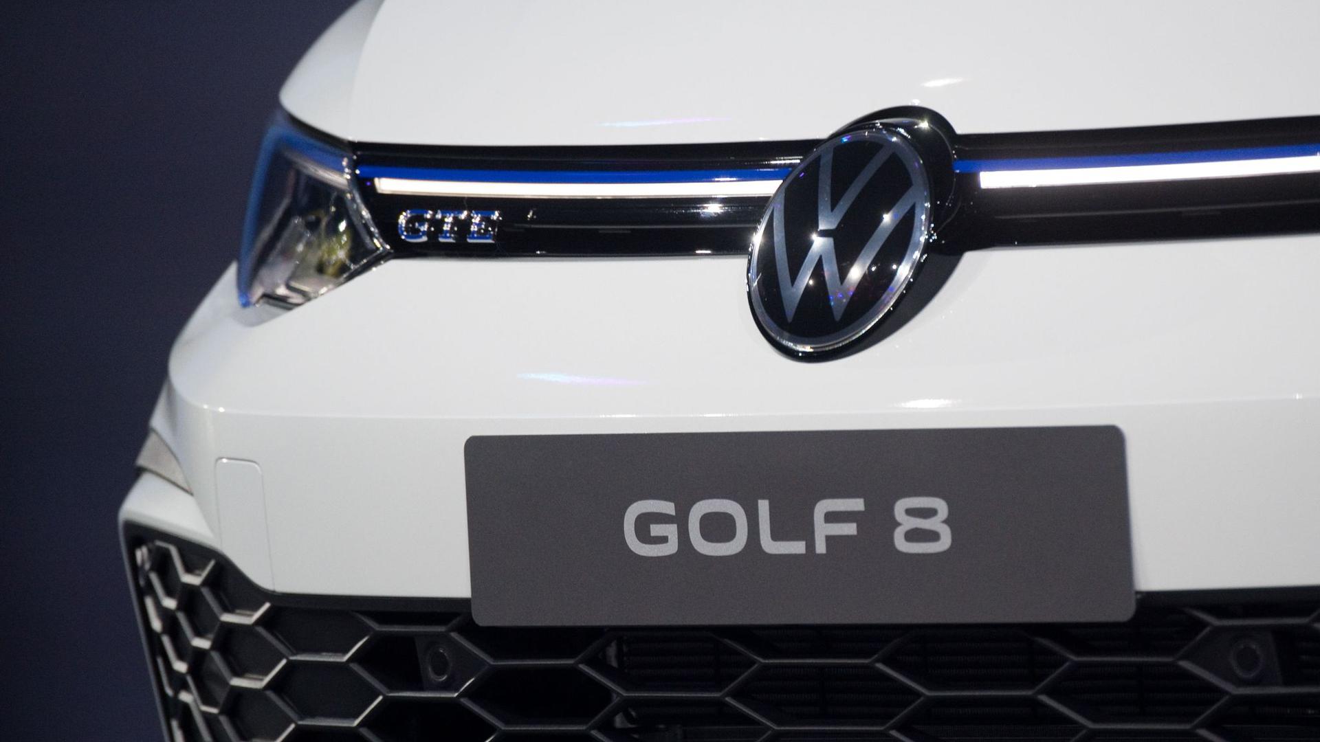 Volkswagen will bei rund 56.000 Exemplaren des Golf 8 Software-Probleme mit einem Update beheben.