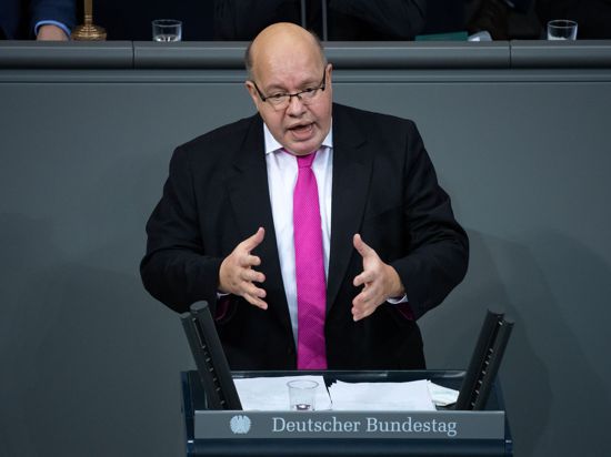 Wirtschaftsminister Altmaier sieht sich auch Kritik aus der eigenen Partei ausgesetzt.