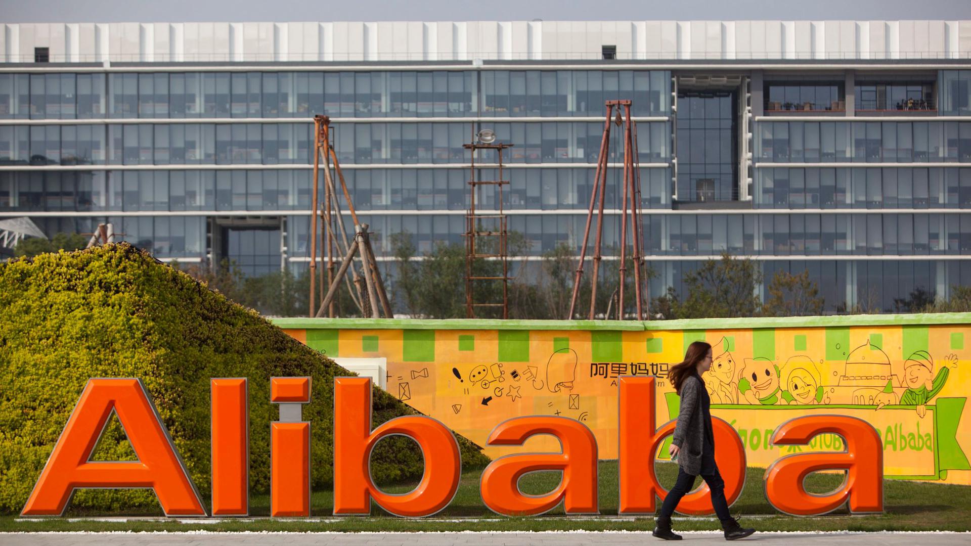 Die chinesische Online-Handelsplattform Alibaba muss eine Milliardenstrafe zahlen.