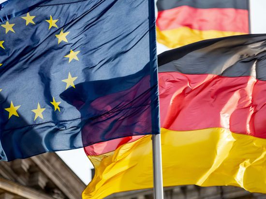 Deutschland rechnet mit Zuschüssen in Höhe von netto fast 26 Milliarden Euro aus dem Topf des Corona-Wiederaufbaufonds.