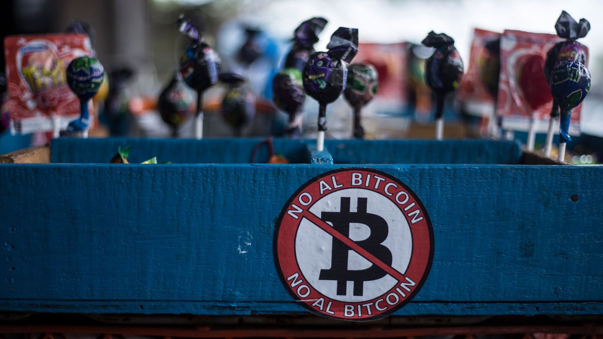 „Nein zum Bitcoin“: Einer Umfrage zufolge lehnen rund 70 Prozent der Salvadorianer das Bitcoin-Gesetz ab.