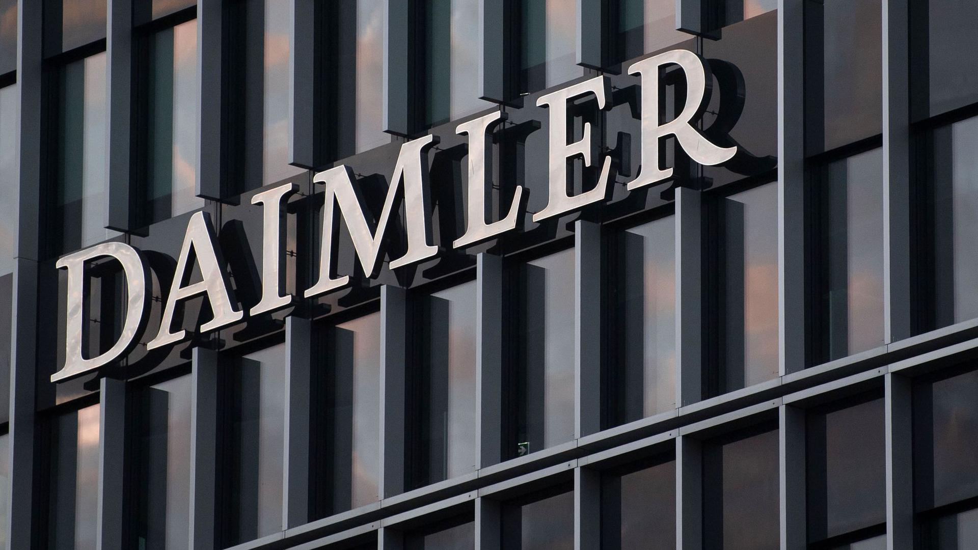 Mehrere Schadenersatz-Klagen gegen Daimler wegen des sogenannten Thermofensters wurden abgewiesen.