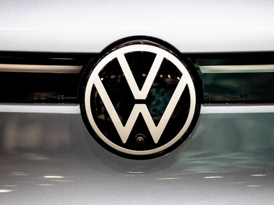 Der Halbleiterengpass hat bei VW im dritten Quartal zu einem deutlichen Rückgang der Auslieferungen geführt.