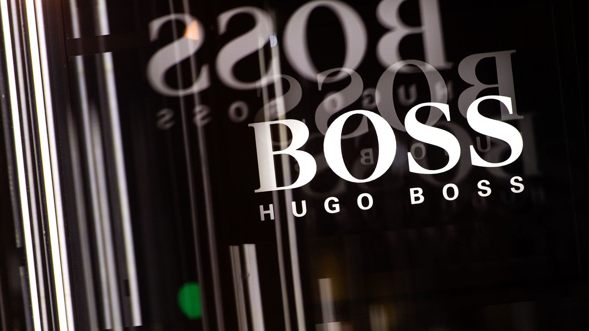 Der Modekonzern Hugo Boss hat dank eines starken vierten Quartals seine Jahresziele übertroffen.