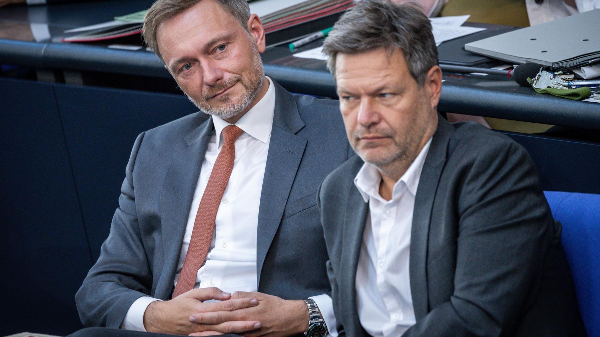 Finanzminister Christian Lindner (l) und Wirtschaftsminister Robert Habeck.