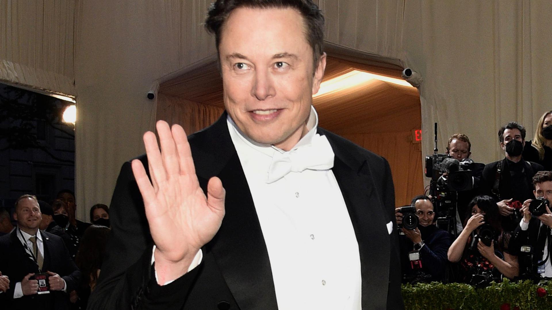 Tech-Ikone Elon Musk will Twitter auf eine Milliarde Nutzer bringen.
