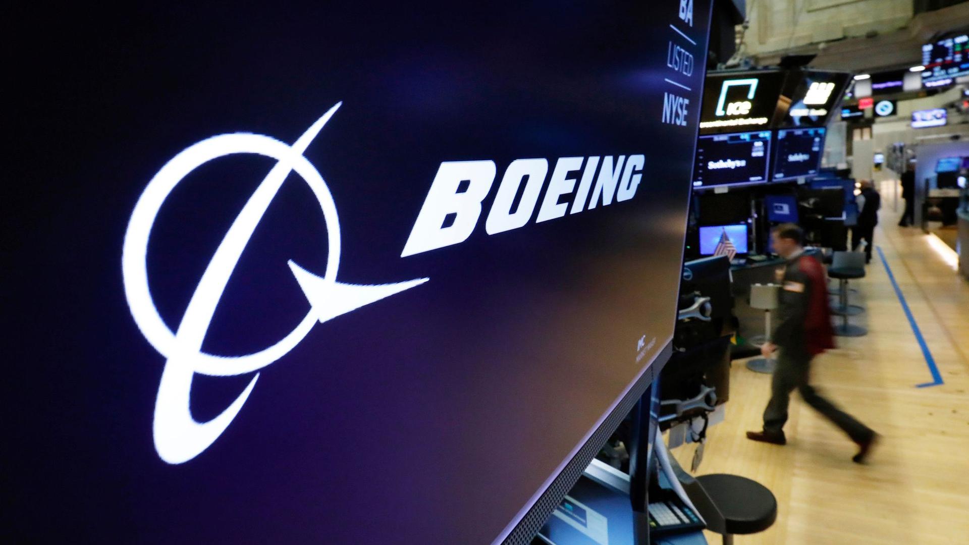 Trotz einer hohen Nachfrage beim Flugzeugtyp 737 Max verzeichnet Boeing große Gewinnverluste.