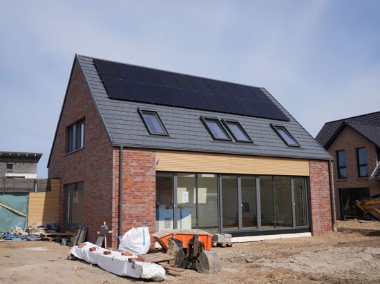 Solaranlagen auf privaten Dächern – das soll weiter vereinfacht werden.