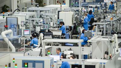 Produktion in einem Betrieb für Maschinen- und Anlagentechnik von Siemens.