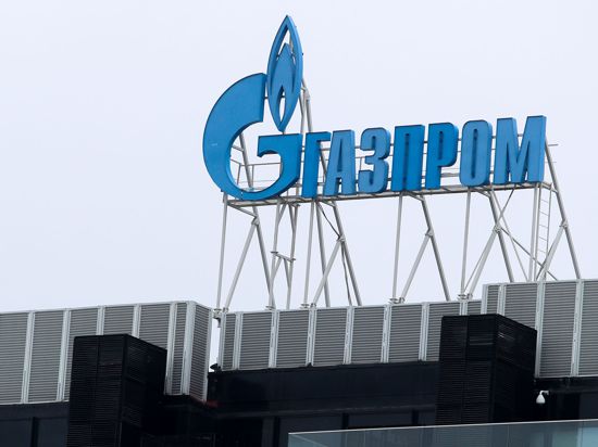 Gazprom-Logo auf einer Niederlassung des russischen Staatskonzerns in St. Petersburg.