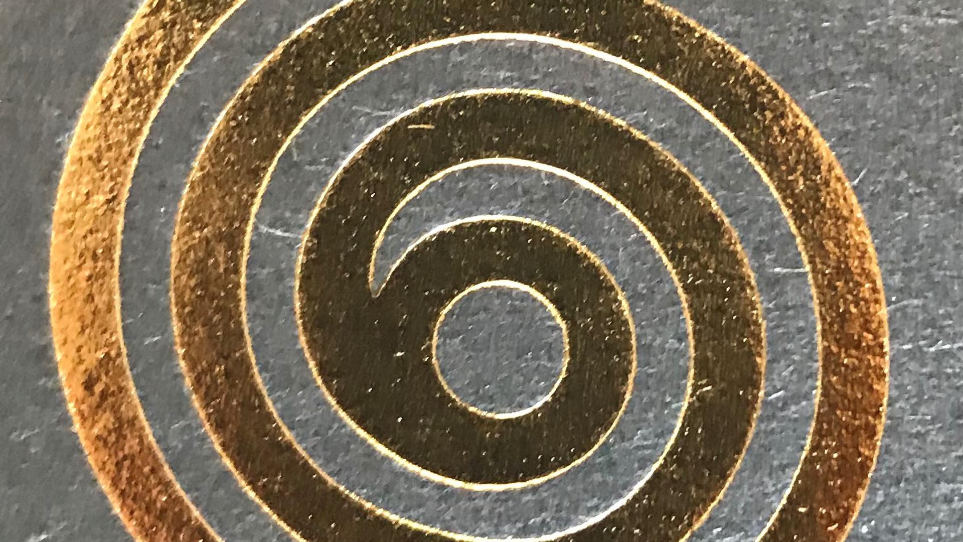 Goldene Spirale. Symbol der Ornamenta Pforzheim