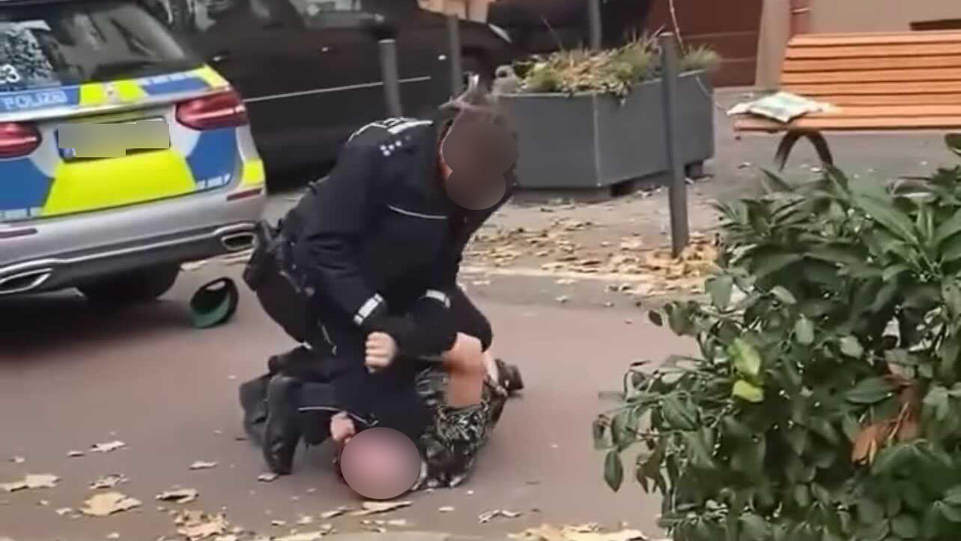 Umstrittene Festnahme in Pforzheim durch Polizisten