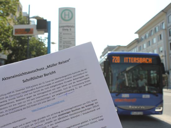 Unendliche Geschichte: Die Vergabe von Buslinien im westlichen Enzkreis wurden vom Enzkreis-Rechtsamt untersucht. Demnach liegt keine Amtshaftung und keine Dienstpflichtverletzung vor. Lediglich Rechtsanwaltskosten sind für den Enzkreis entstanden.