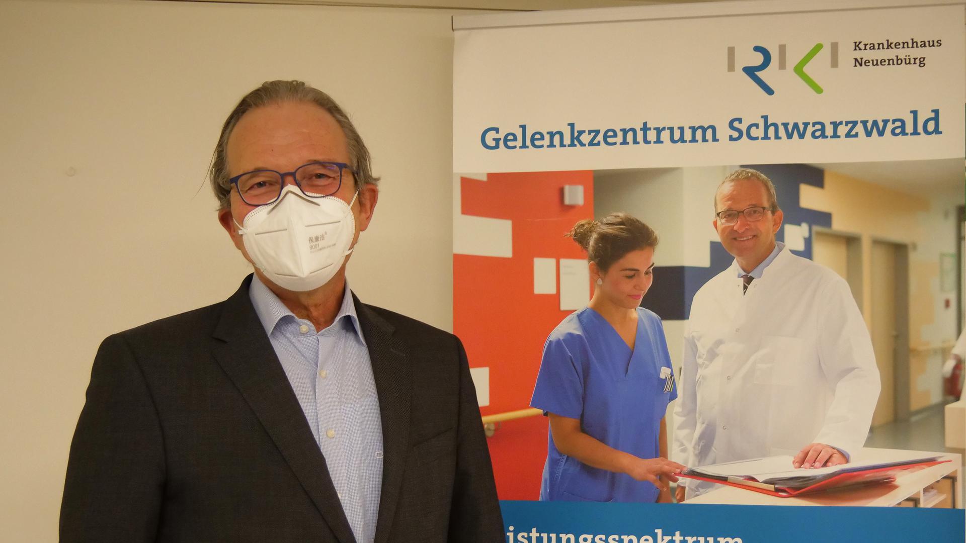 Stefan Sell, ärztlicher Direktor des Gelenkzentrum Schwarzwald in Neuenbürg, rät zu täglich zehn bis 15 Minuten kurzen Trainingseinheiten 