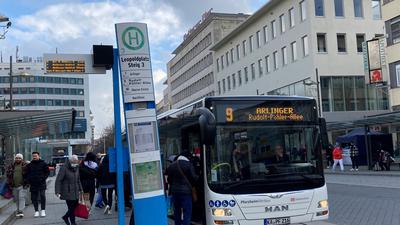 Busverkehr in Pforzheimer Innenstadt
