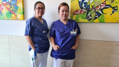 Meghann Paula Dimaano und Goldi Canaguran (von links), zwei von 15 philippinischen Pflegekräften, die sich sich im RKH Krankenhaus in Neuenbürg eingelebt haben und wohl fühlen.
