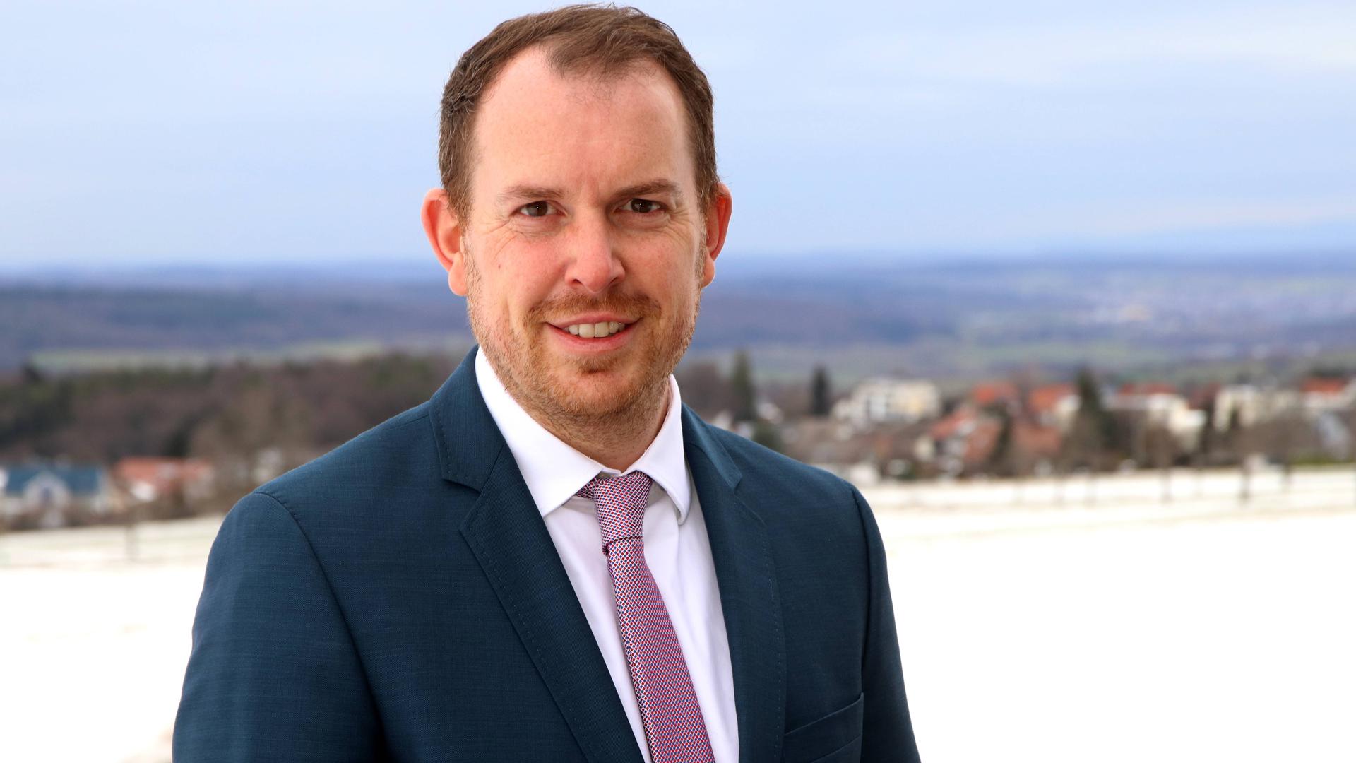 Will wieder gewinnen: Der Straubenhardter Bürgermeister Helge Viehweg geht als klarer Favorit in die Wahl am 18. April. 