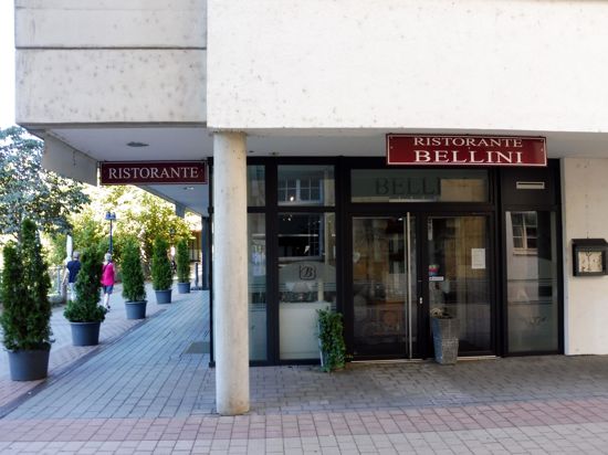 Die Türen sind zu: Das „Bellini“ wirbt online mit „italienischer Küche auf höchstem Niveau“. Seit Ende vergangener Woche ist es jedoch geschlossen. Der Hausbesitzer hofft, bald einen neuen Pächter zu finden.